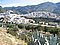 Heute verdient Moulay Idriss neben den Pilgern einen wichtigen Teil seiner Einkommen mit der ansssigen Kleiderproduktion (grosses Gebude im Zentrum).